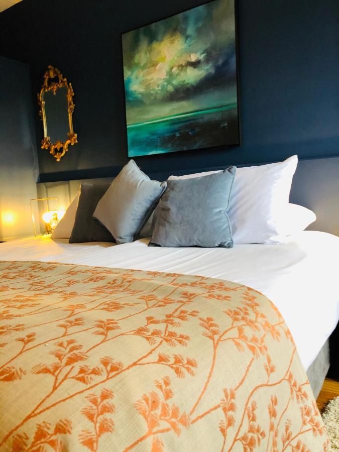 The Waterside Apartment 112 Harbour Mills Westport Extérieur photo