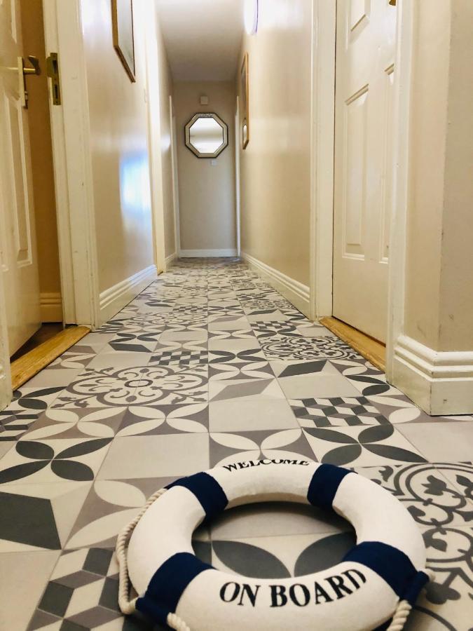 The Waterside Apartment 112 Harbour Mills Westport Extérieur photo